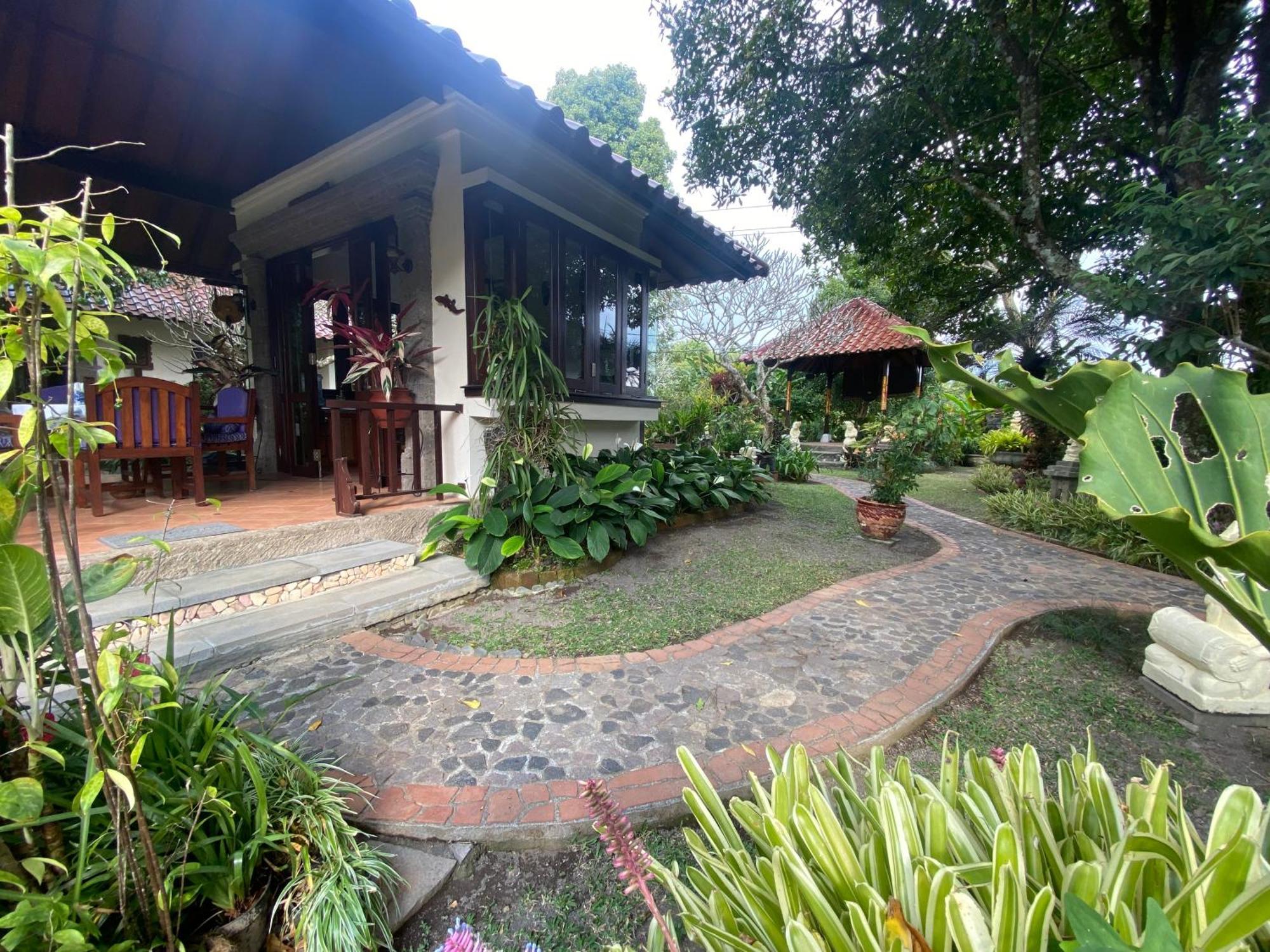 Bali Barn Village Munduk (Bali) Ngoại thất bức ảnh